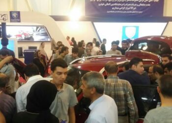 امسال هم به رسم سالهای گذشته تصمیم گرفتیم از نمایشگاه خودروی شیراز 1396دیدن کنیم.