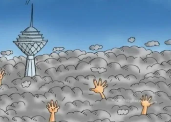 بحران آلودگی هوا در شرایطی این روزها گریبان کلان‌شهرهای کشور را گرفته که اگرچه از خودروهای شخصی به‌عنوان یکی از مقصران اصلی آن یاد می‌شود، با این حال آمارهای رسمی نشان می‌دهند سهم اصلی در سیاهی آسمان را در مجموع، خودروهای سنگین، اتوبوس‌ها و موتورسیکلت‌های کاربراتوری ایفا می‌کنند.
