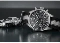 این تمایل و ارتباط صنعت ساعت و خودرو از ساعت مچی و در سال 1919 با ساعت Vacheron Constantin آغاز شد.