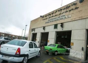 طرح ترافیک را با 30 درصد تخفیف بخرید 4 مدیرعامل ستاد معاینه فنی خودروهای شهر تهران: از ابتدای امسال تا پایان آذر حدود 919 هزار گواهی معاینه فنی صادر شده که از این تعداد، حدود 159 هزار گواهی مربوط به معاینه فنی برتر است و در مجموع حدود 17 درصد از خودروهای مراجعه کننده به مراکز معاینه فنی شهر تهران دارای معاینه فنی برتر است.