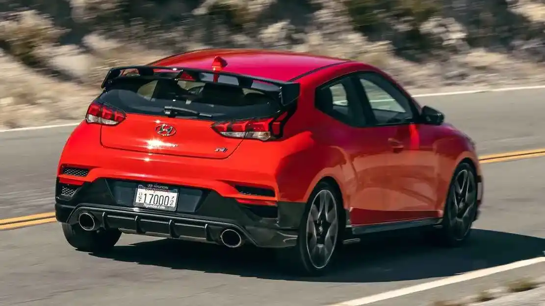 هیوندا ولستر 2020