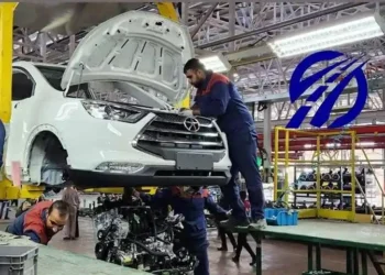 انحصار صنعت خودرو