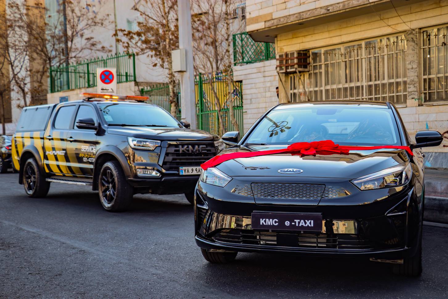 تاکسی برقی کرمان موتور KMC E-TAXI