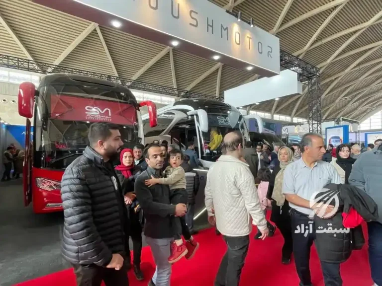حضور سروش موتور با دو اتوبوس سروش ایویکو در نمایشگاه خودرو تهران
