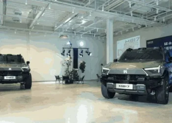 دانگ فنگ Warrior M817 در شانگهای 2025