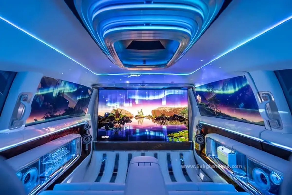 مرسدس‌بنز در نمایشگاه Auto Shanghai 2025 از ون مفهومی مرسدس Vision V با طراحی خاص و امکانات فوق‌لوکس رونمایی کرد؛ محصولی که بر پایه پلتفرم VAN.EA ساخته شده و تجربه‌ای بی‌نظیر برای مسافران VIP فراهم می‌کند.