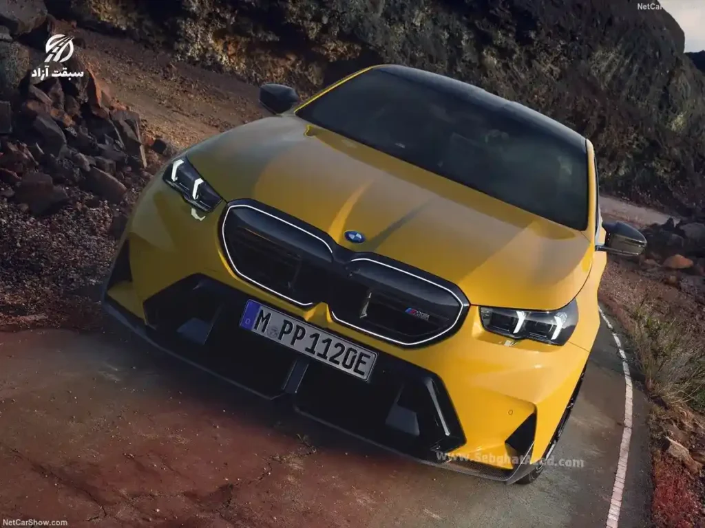 تاثیر پکیج M Performance بر طراحی و رانندگی بی ام و M5 جدید 5 رانندگی بی ام و M5 مدل 2025 با پکیج M Performance
