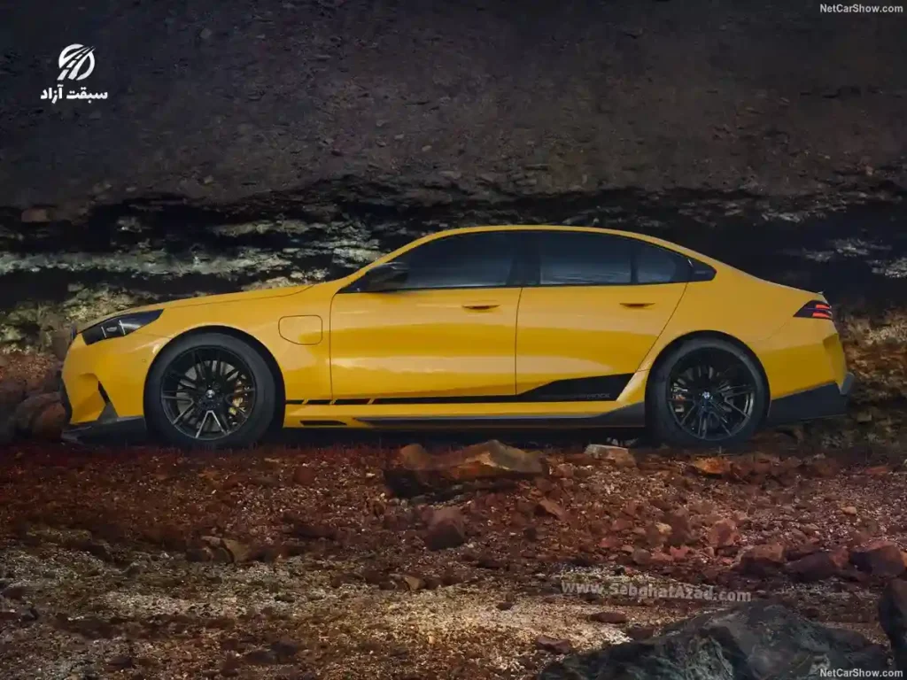 تاثیر پکیج M Performance بر طراحی و رانندگی بی ام و M5 جدید 7 بی ام و M5 مدل 2025 با پکیج M Performance