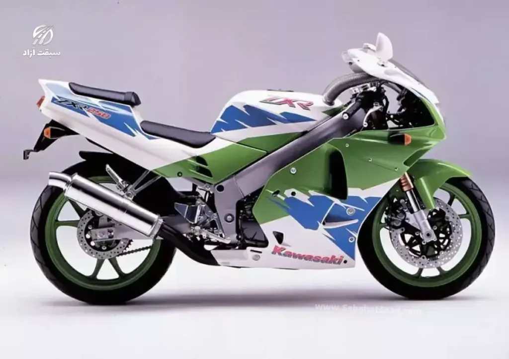 معرفی کاوازاکی ZX-25R نینجا مدل 2020؛ موتورسیکلت اسپرت جمعوجور با روحیه مسابقهای 3 کاوازاکی ZX-25R نینجا مدل 2020