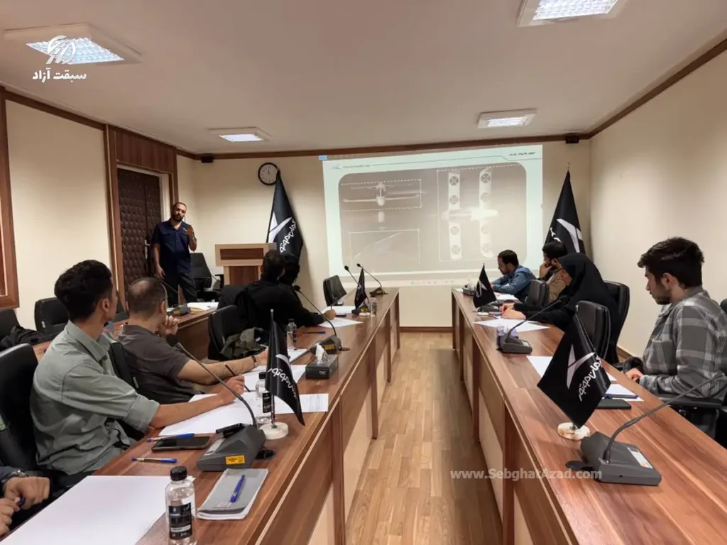 پایان مرحله منتورینگ و آموزش برگزیدگان مرحله اول مسابقه طراحی وسایل نقلیه عمودپرواز کرمان موتور