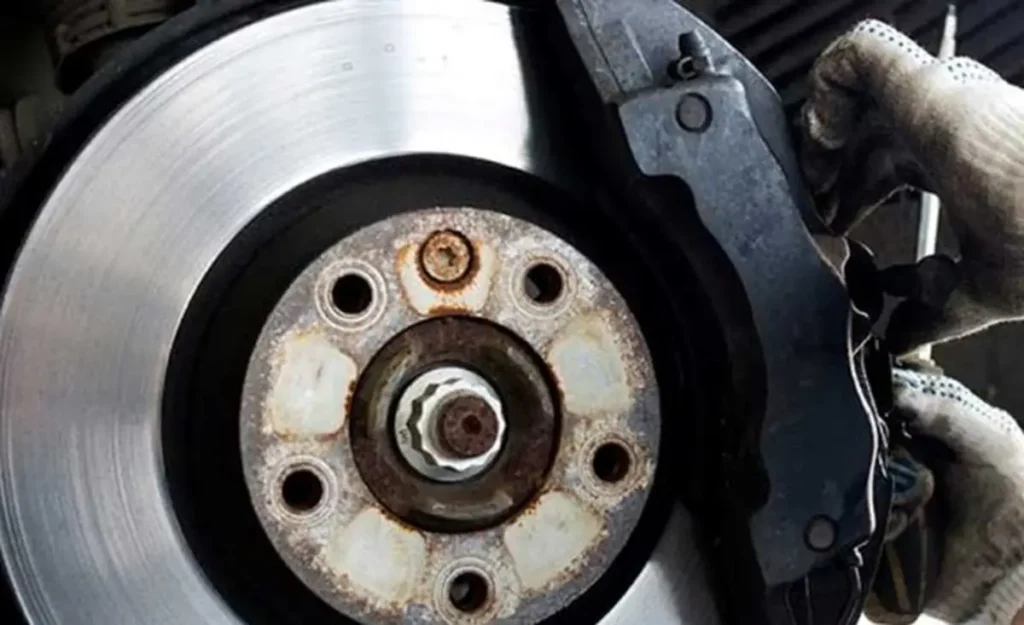 محاسبه هزینه تعمیر ABS خودروهای مختلف 2 محاسبه هزینه تعمیر ABS خودروهای مختلف