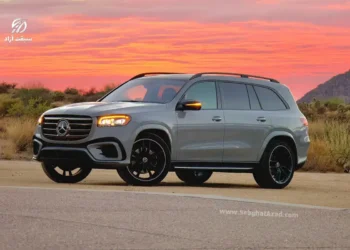 پوستر مرسدس بنز GLS580 مدل 2024