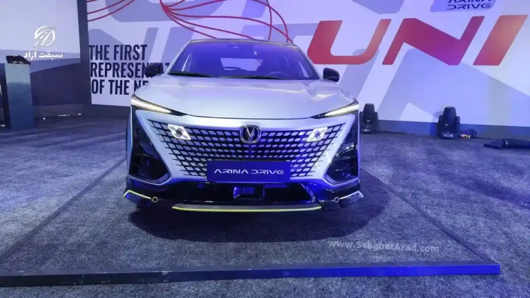 چانگان UNI-T کراس اووری متفاوت با طراحی آینده نگرانه