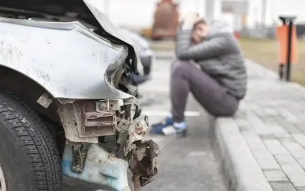 آیا بیمه بدنه به راننده بدون گواهینامه تعلق میگیرد؟