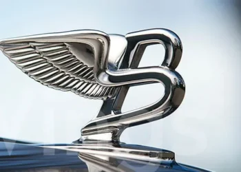 چرا خودروسازان لوکس به لوگوی بال دار علاقه دارند؟ راز محبوبیت لوگوی بال در صنعت خودرو