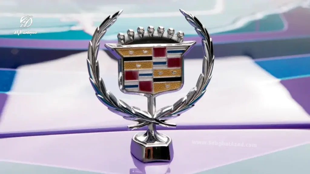 مجسمه روی کاپوت کادیلاک