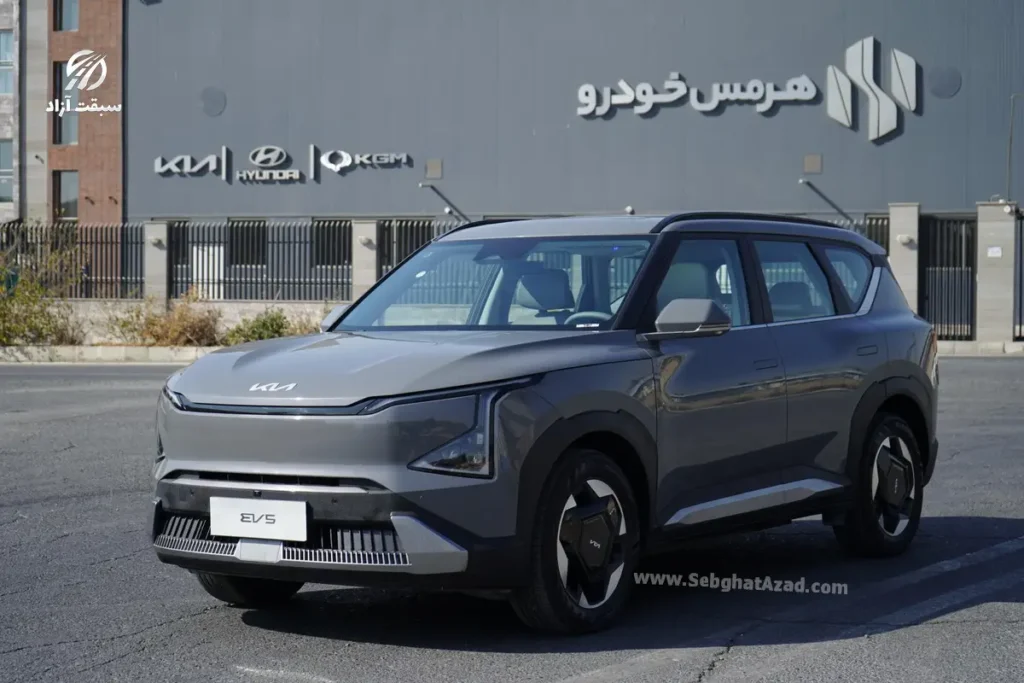 بررسی نسخه وارداتی کیا EV5 هرمس خودرو با برد 720 کیلومتری 3 عکس کیا EV5