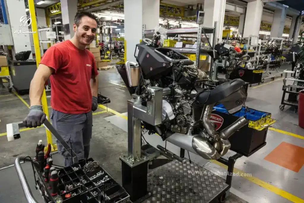 خط تولید موتورسیکلت دوکاتی