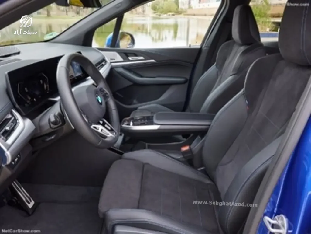 داخل بی ام و سری 2 اکتیو تورر مدل 2022