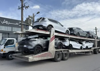 آغاز بارگیری وویا فری از سلفچگان به تهران