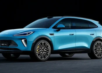 چری فالوین T9L از بغل