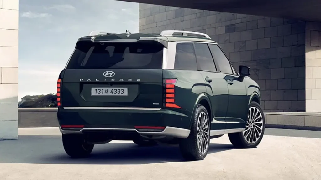 عکس از عقب نسل جدید هیوندای پالسید