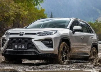 تویوتا وایلدلندر وارد ایران شد | بررسی Toyota Wildlander تیوا خودرو، مشخصات فنی، امکانات و ارزش خرید