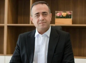 کرمان موتور با راه اندازی نخستین صندوق پژوهش و فناوری سرمایه گذاری خطرپذیر (CVC) صنعت خودروی کشور و سرمایه ثبتی یک هزار میلیارد تومان (یک همت)
