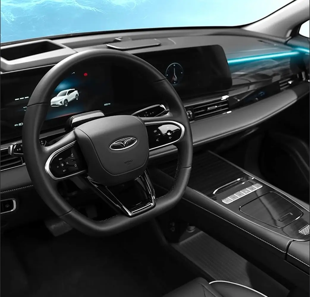 داخل فونیکس FX EV