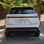 نمای عقب ام وی ام X77