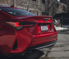 نمای عقب لکسوس RC350 F Sport AWD مدل 2022