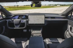 کابین تسلا Model S Plaid